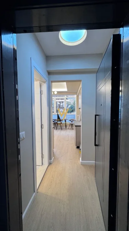 Tirane, shitet apartament 1+1+Ballkon Kati 2, 48 m² 115.000 € (MATERNITETI I RI)