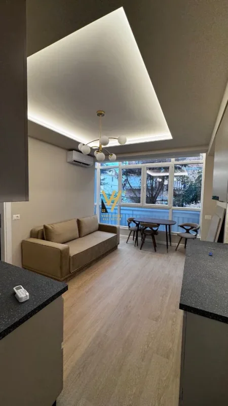 Tirane, shitet apartament 1+1+Ballkon Kati 2, 48 m² 115.000 € (MATERNITETI I RI)