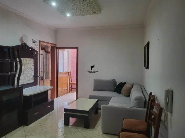 Tirane, jepet me qera apartament 2+1 Kati 5, 70 m² 450 € (ASTIR)