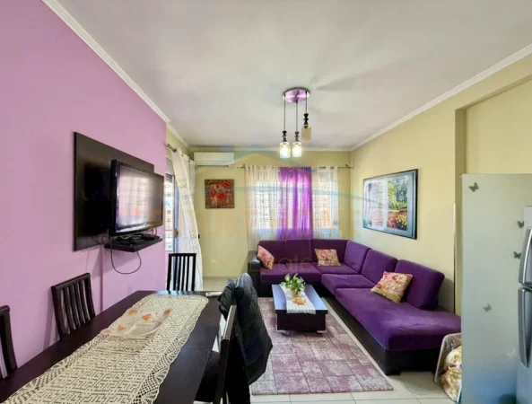 Tirane, jepet me qera apartament 2+1 Kati 5, 84 m² 550 € 