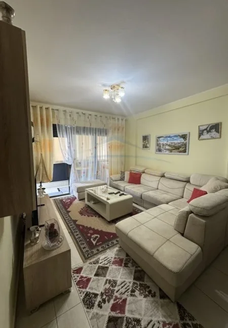 Tirane, jepet me qera apartament 2+1 Kati 7, 83 m² 600 € 