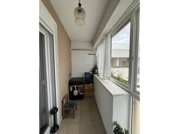 Tirane, shitet apartament 1+1 Kati 5, 94 m² 160.000 € (5 maj)