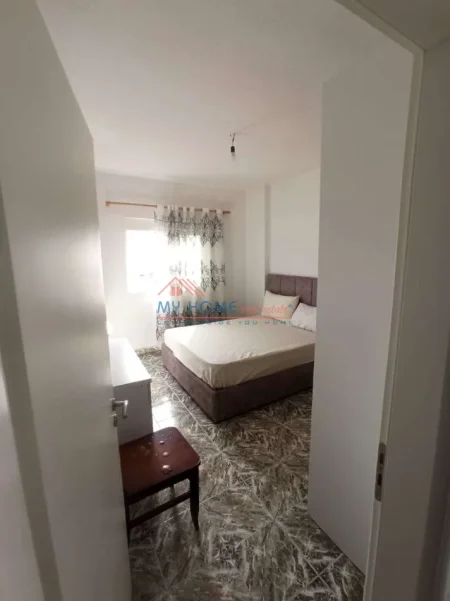 Tirane, jepet me qera apartament 2+1+Ballkon Kati 6, 87 m² 600 € (Don Bosko)
