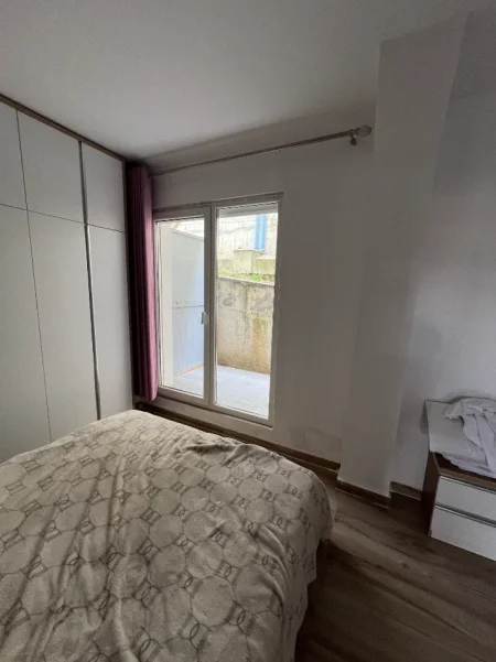 Tirane, shitet apartament 1+1+Ballkon Kati 1, 33 m² 80.000 € (Rruga Eduard Mano)