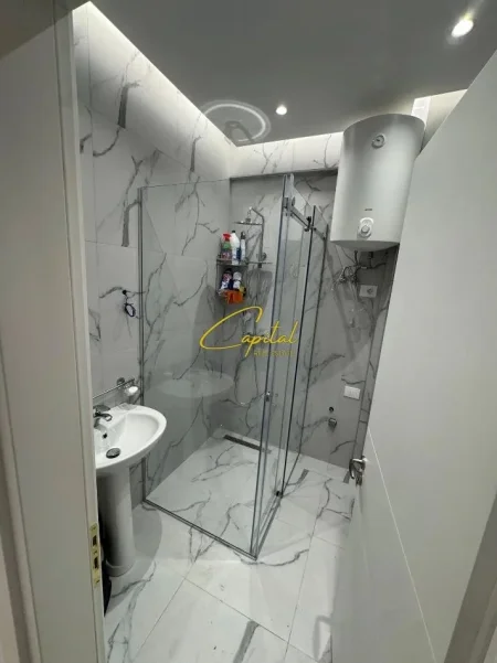 Tirane, jepet me qera apartament 2+1 Kati 6, 110 m² 740 € (ASTIR)