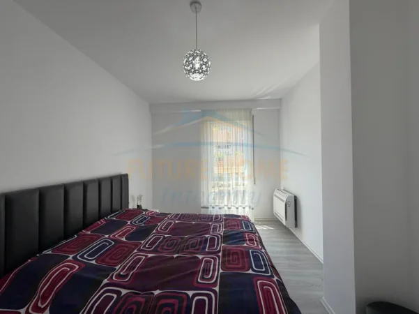 Tirane, jepet me qera apartament 1+1 Kati 2, 68 m² 800 € (9 Kateshet)