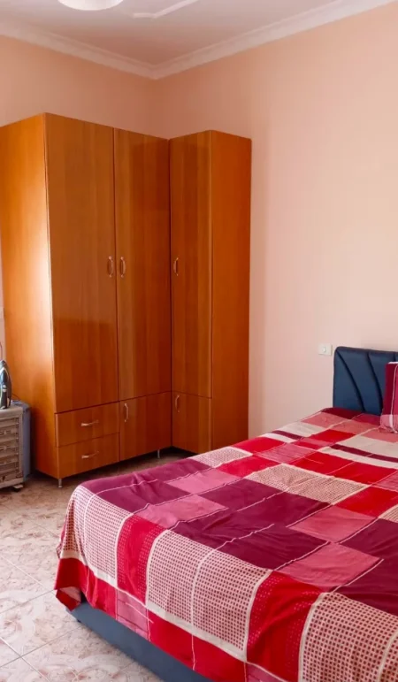 Tirane, jepet me qera apartament 1+1 Kati 3, 60 m² 300 € (Kodra e Priftit)