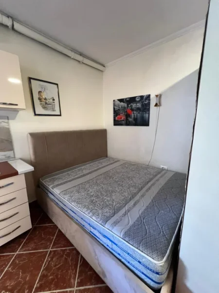 Tirane, jepet me qera apartament 1+1 Kati 4, 36 m² 400 € (Stadiumi Air Albania)