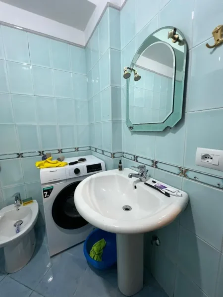 Tirane, jepet me qera apartament 1+1 Kati 4, 36 m² 400 € (Stadiumi Air Albania)