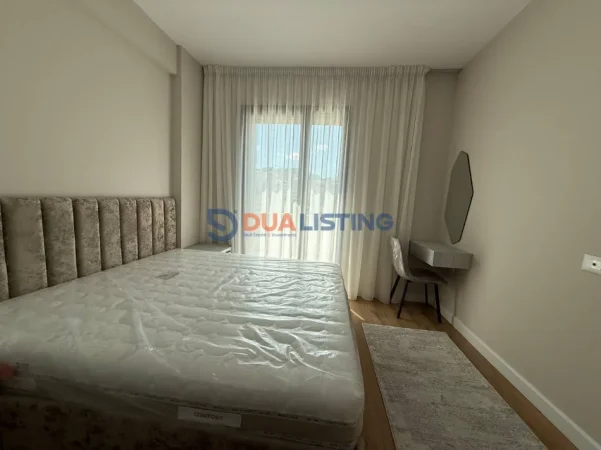 Tirane, jepet me qera apartament 1+1 , 749 € (Liqeni i Thate)