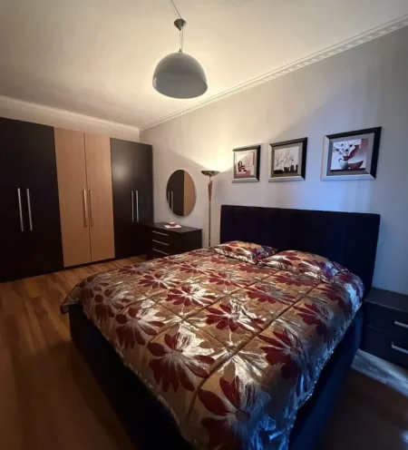 Tirane, jepet me qera apartament 2+1 Kati 3, 80 m² 680 € (don bosko)