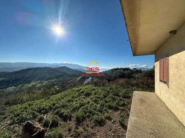 Vlore, shitet shtepi 2+1+Ballkon Kati 0, 115 m² 95.000 € (Babicë e Madhe)