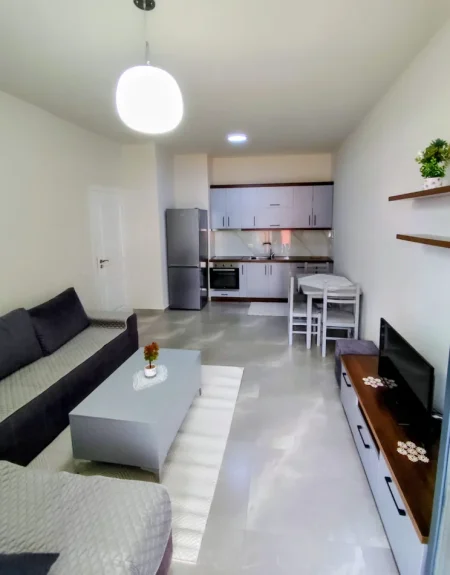 Tirane, jepet me qera apartament 1+1 Kati 5, 67 m² 500 € (Kompleksi ASL)