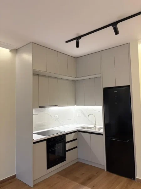 Tirane, jepet me qera apartament 1+1+Ballkon Kati 6, 75 m² 550 € (dritan hoxha)