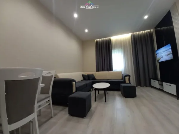 Tirane, jepet me qera apartament 1+1 Kati 1, 65 m² 550 € (Rezidenca Kodra e Diellit)