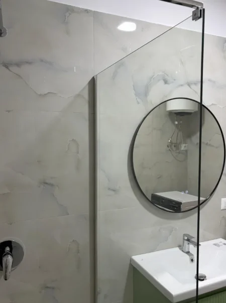 Tirane, jepet me qera apartament 1+1+Ballkon Kati 6, 75 m² 550 € (dritan hoxha)