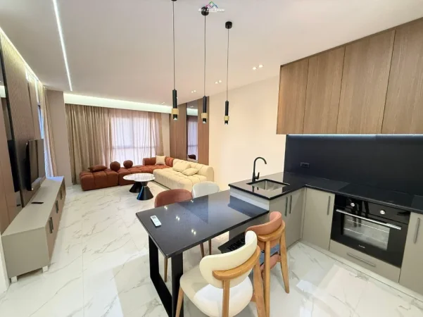 Tirane, jepet me qera apartament 1+1+Ballkon Kati 2, 72 m² 680 € (Zogu i Zi, Rruga Dritan Hoxha, Kompleksi Aura)