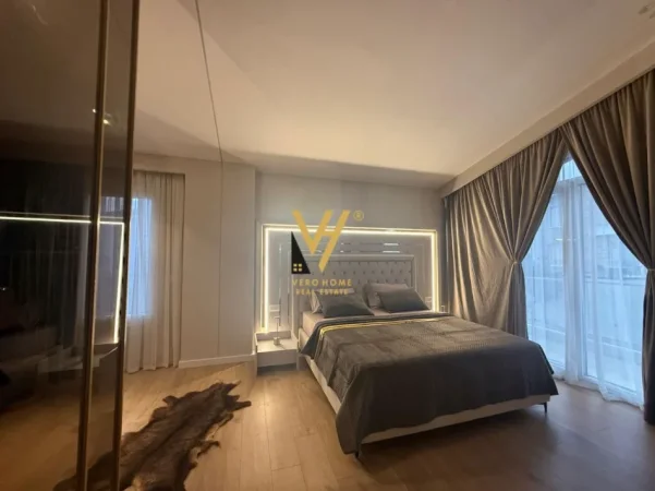 Tirane, jepet me qera Vile 3 Katshe Kati 0, 500 m² 5.000 € (TEG)