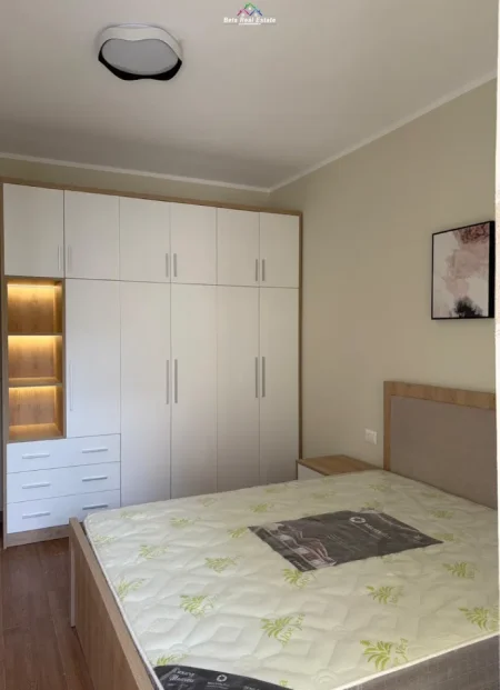 Tirane, jepet me qera apartament 1+1 Kati 6, 75 m² 550 € (Zogu i Zi, rruga Dritan Hoxha, Kompleksi Aura)