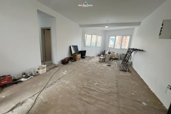 Tirane, jepet me qera zyre Kati 4, 140 m² 840 € (River Residence)