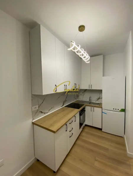 Tirane, jepet me qera apartament 1+1 Kati 2, 75 m² 600 € (DON BOSKO)