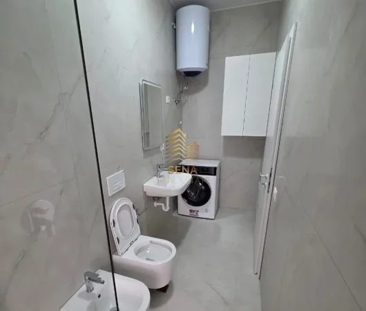 Tirane, jepet me qera apartament 2+1 Kati 8, 75 m² 500 € (Ali demi)