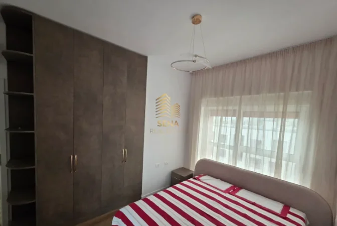 Tirane, jepet me qera apartament 2+1 Kati 8, 75 m² 500 € (Ali demi)