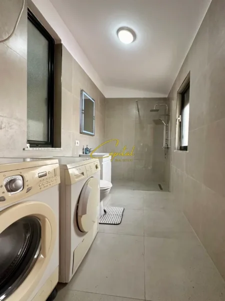 Tirane, jepet me qera apartament 2+1 Kati 6, 90 m² 800 € (RRUGA E DIBRES)