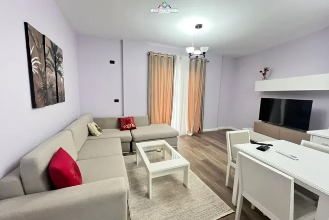 Tirane, jepet me qera apartament 1+1+Ballkon Kati 1, 76 m² 680 € (Hotel Radisoni)