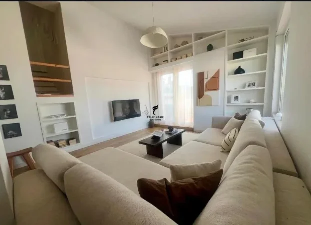 Tirane, jepet me qera apartament 2+1 Kati 6, 180 m² 1.200 € (KODRA E DIELLIT)