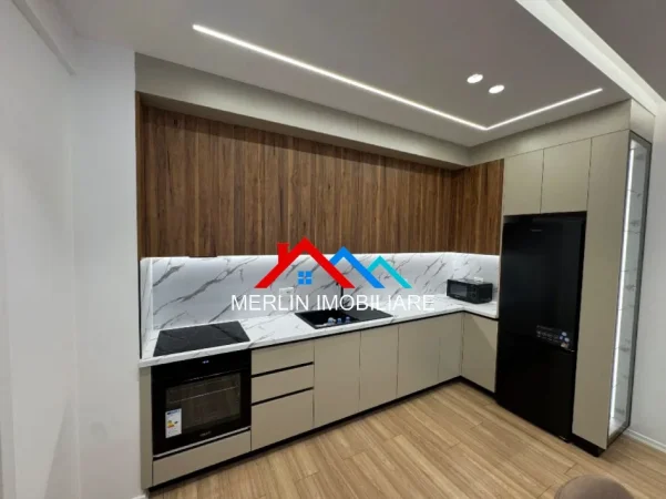 Tirane, jepet me qera apartament 2+1+Ballkon Kati 6, 110 m² 740 € (RRUGA SOKRAT MIHO,ASTIR)
