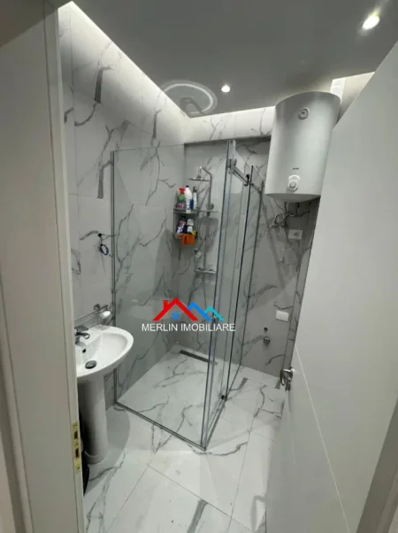 Tirane, jepet me qera apartament 2+1+Ballkon Kati 6, 110 m² 740 € (RRUGA SOKRAT MIHO,ASTIR)