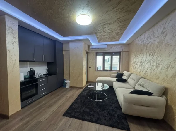 Mali Robit, shes apartament 2+1+Ballkon Kati 3, 76 m² 130.000 € 