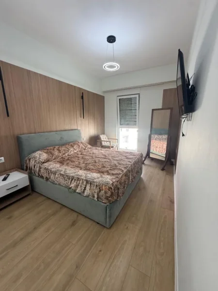 Tirane, jepet me qera apartament 2+1 Kati 6, 90 m² 600 € (Rruga Siri Kodra)