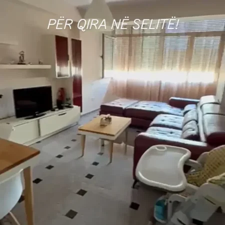 Tirane, jepet me qera apartament 2+1 Kati 5, 70 m² 600 € (Supermarket Xhangolli Blloku Vilave Selite)