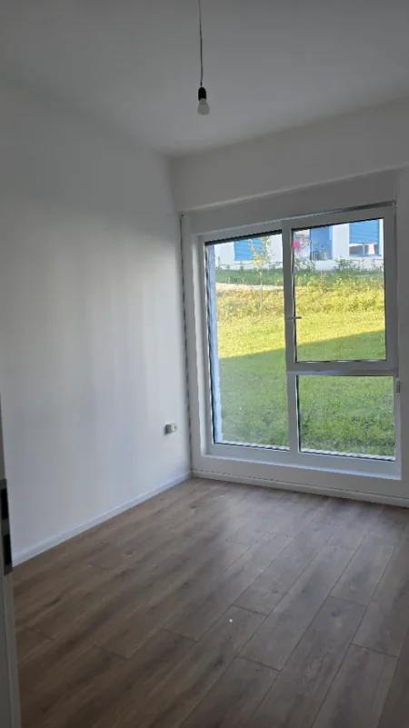 Tirane, shes apartament 1+1 Kati 1, 46 m² 89.000 € (Rruga Dalip Topi)