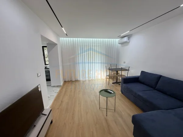 Tirane, shitet apartament 1+1+Ballkon Kati 3, 48 m² 145.000 € (Shkolla e Baletit)