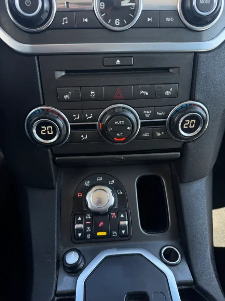Shqiperi, shitet SUV Land Rover Discovery 4 Nafte, e zeze automatik Klima