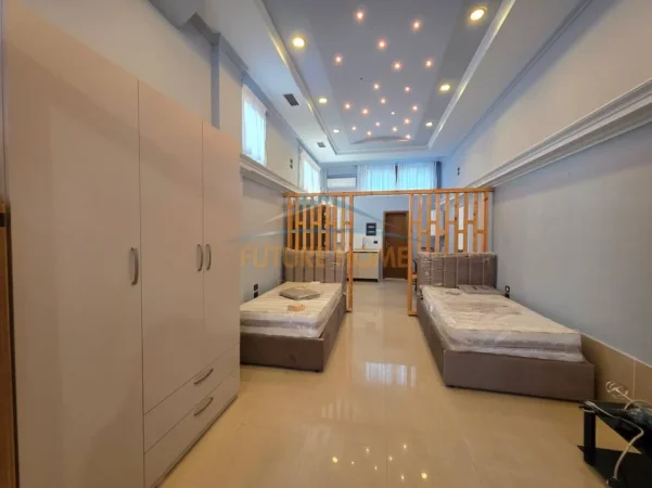 Tirane, jepet me qera garsonier 1+1 Kati 0, 39 m² 350 € (Fakulteti Ekonomik)