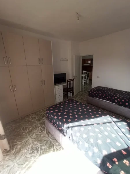 Tirane, jepet me qera apartament 2+1 Kati 6, 91 m² 600 € 