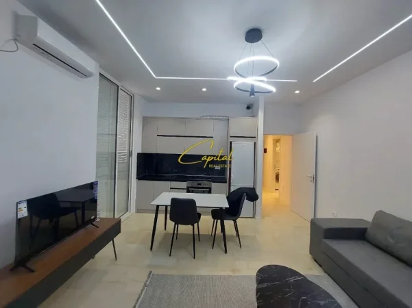 Tirane, jepet me qera apartament 1+1 Kati 0, 57 m² 500 € (KODRA E DIELLIT)