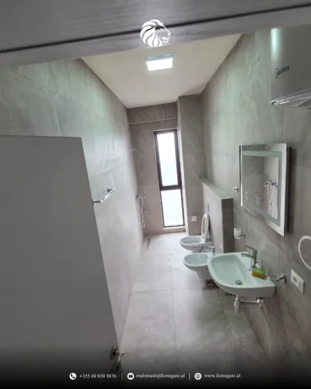Tirane, jap me qera apartament 2+1+Aneks , 120 m² 600 € 