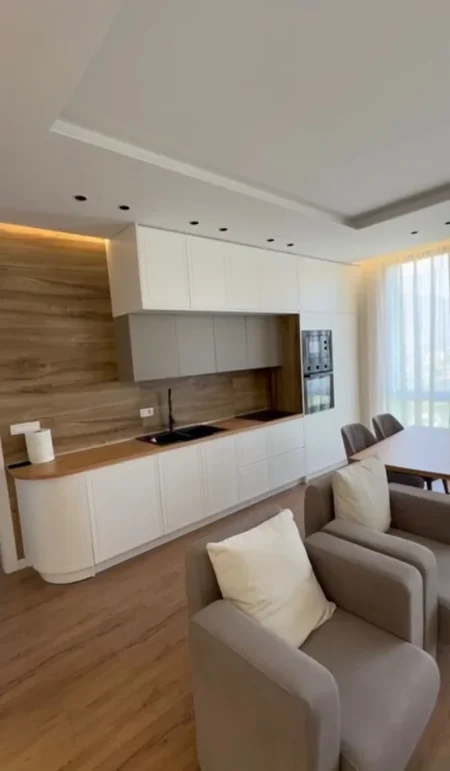 Tirane, jepet me qera apartament 1+1 Kati 6, 76 m² 700 € (Bulevardi i Ri)