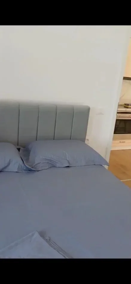 Tirane, jepet me qera apartament 1+1 Kati 5, 56 m² 450 € (KOMPLEKSI KADIU)