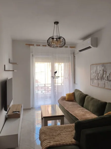 Tirane, jepet me qera apartament 2+1 Kati 7, 80 m² 500 € (RRUGA BEDRI KARAPICI)