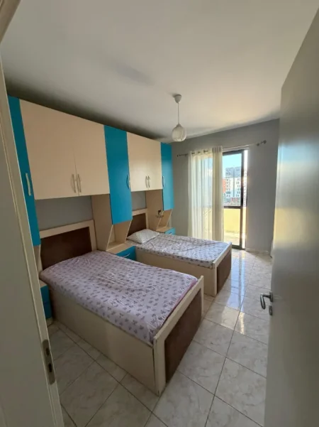 Tirane, jepet me qera apartament 2+1 Kati 6, 110 m² 500 € (DON BOSKO)