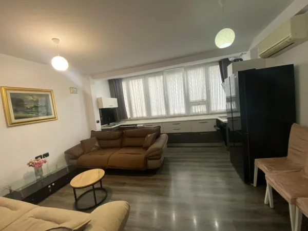 Shitet apartament 2+1 , 90 m² 189.000 € (Ish Fusha e Aviacionit)