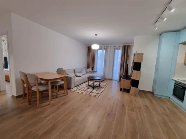 Tirane, jepet me qera apartament 2+1 Kati 8, 100 m² 750 € (PORCELANI)