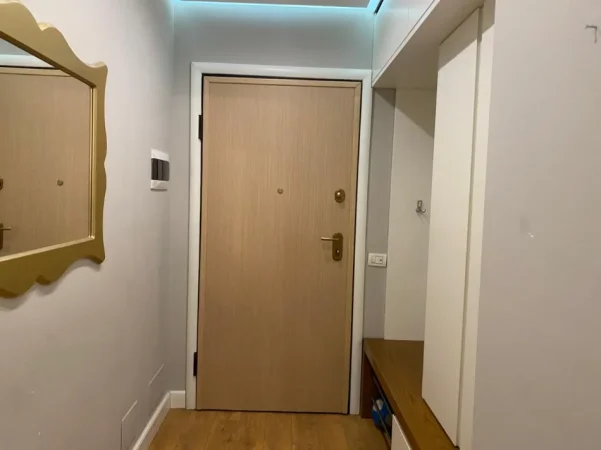 Tirane, jepet me qera apartament 3+1 , 113 m² 850 € (green city)