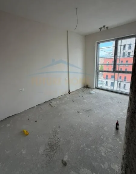 Tirane, shitet apartament 1+1 Kati 6, 68 m² 136.500 € (Fusha Aviacionit)
